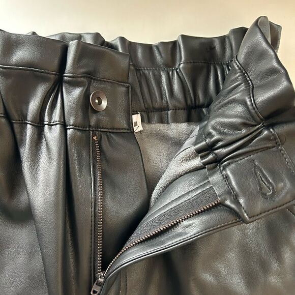 Zara Black Faux Leather High Waisted Paper-bag Waist Pants Size 2 - Picture 5 of 16